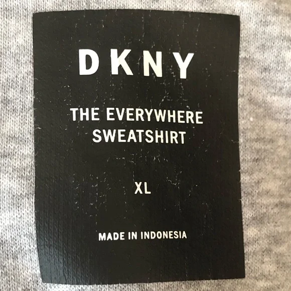 DKNY Gray Rhinestone Embellishment Sweatshirt with Balloon Sleeves. Oversized - Picture 5 of 9